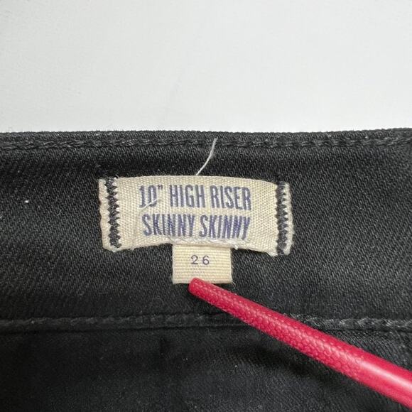 Madewell 10” High Riser Skinny Jeans SIZE 26 Black Distressed Raw Hem - Picture 4 of 10
